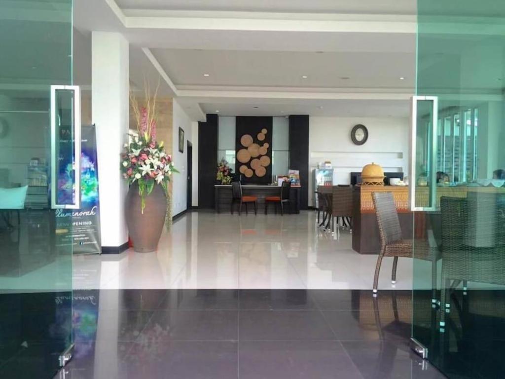 Hotel The White Pearl Krabi town